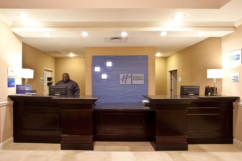 Holiday Inn Express Palatka Northwest By Ihg Buitenkant foto